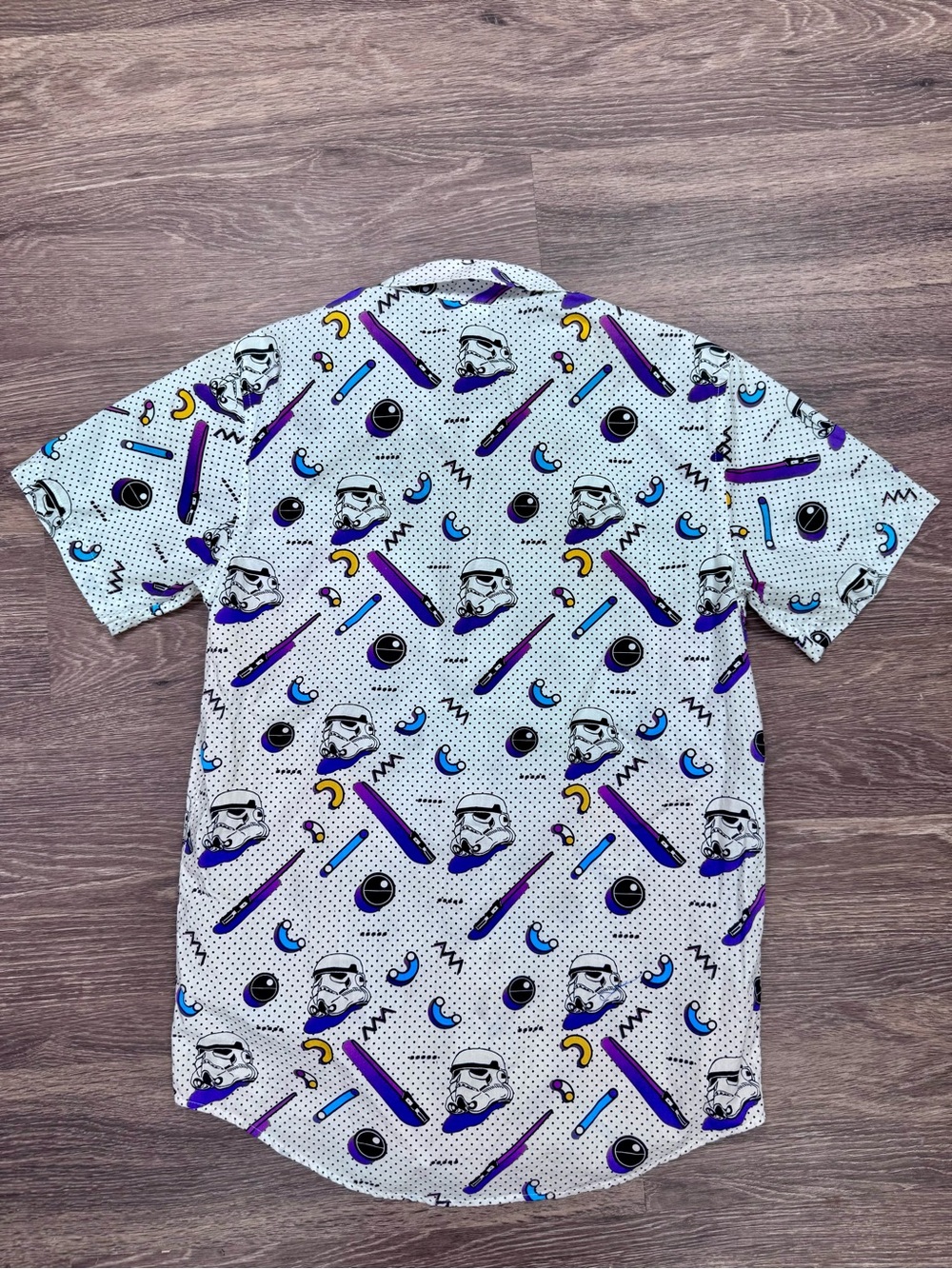 Star Wars Stormtrooper Lightsaber Button Up Shirt Adult Small Retro Print - Picture 2 of 5